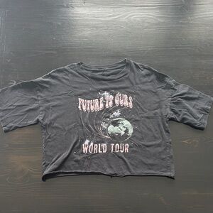 Black Graphic Crop Top